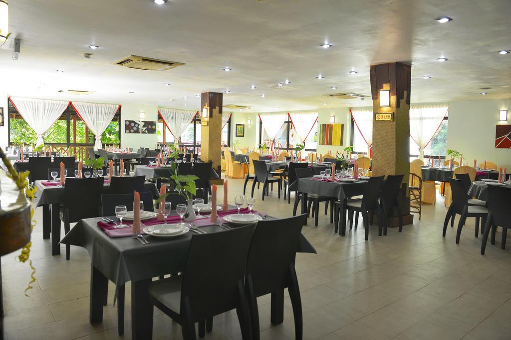 Borneo Tropical Rainforest Resort มีรี ภายนอก รูปภาพ