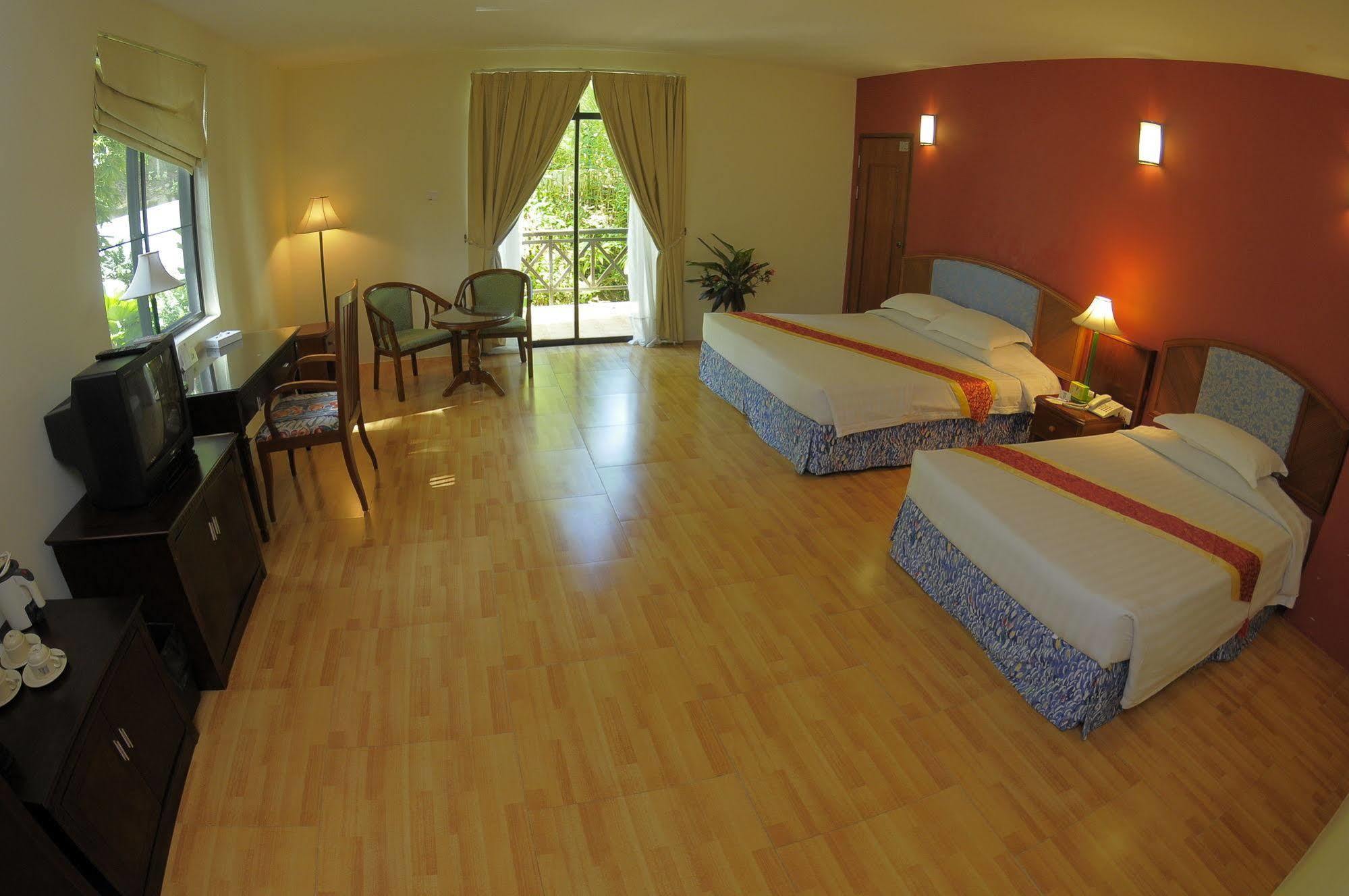 Borneo Tropical Rainforest Resort มีรี ภายนอก รูปภาพ
